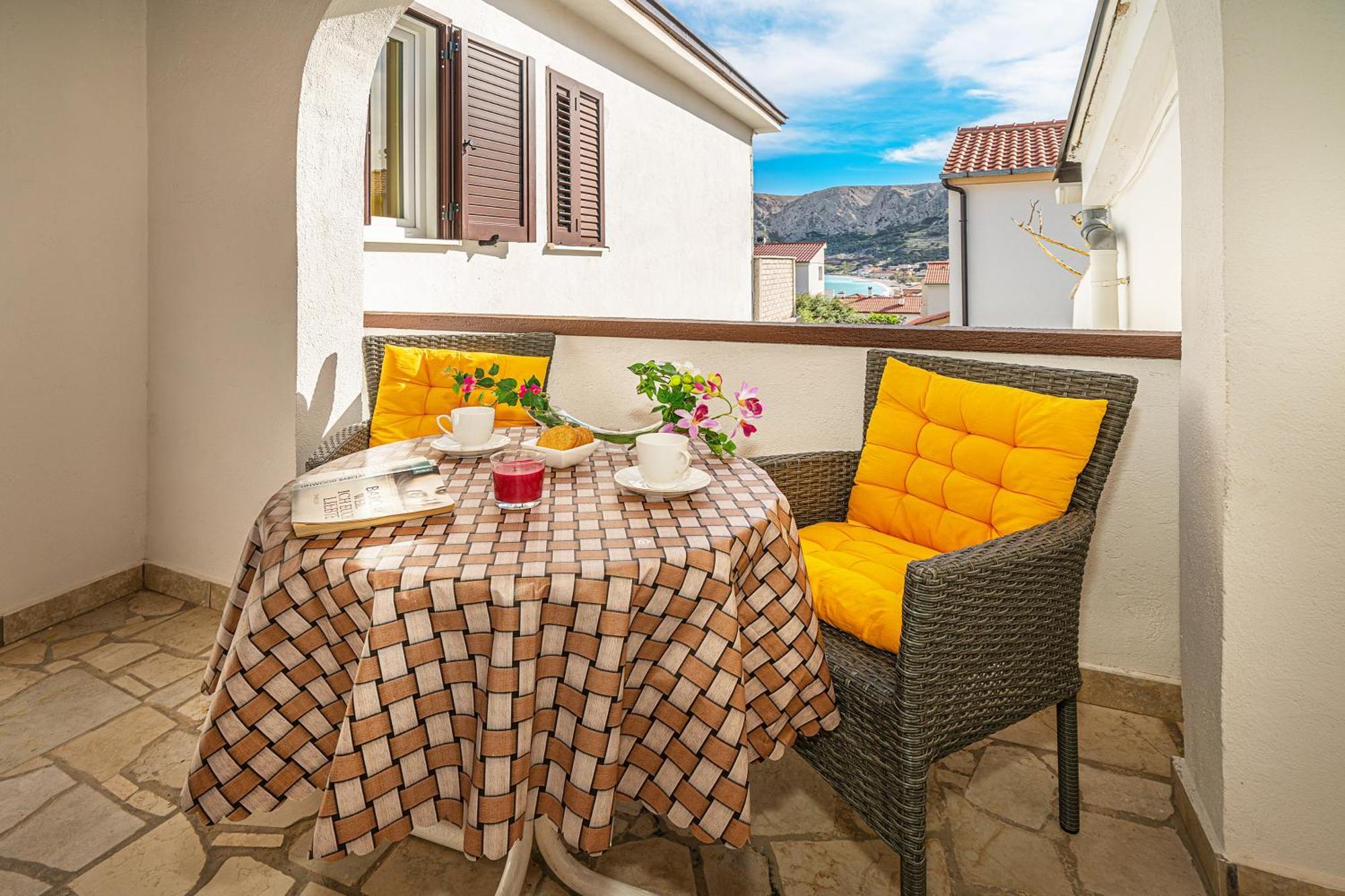 באסקה Apartments Sucur With Terrace מראה חיצוני תמונה