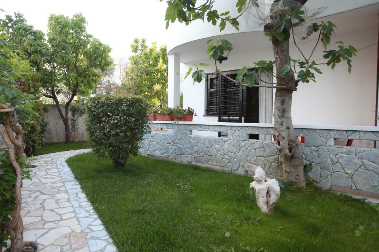 באסקה Apartments Sucur With Terrace מראה חיצוני תמונה